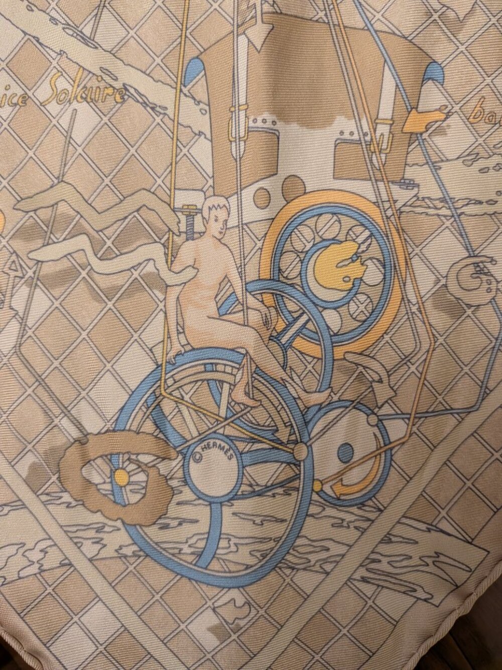 Hermes Icarus Scarf Neckerchief - Picture 5 of 6